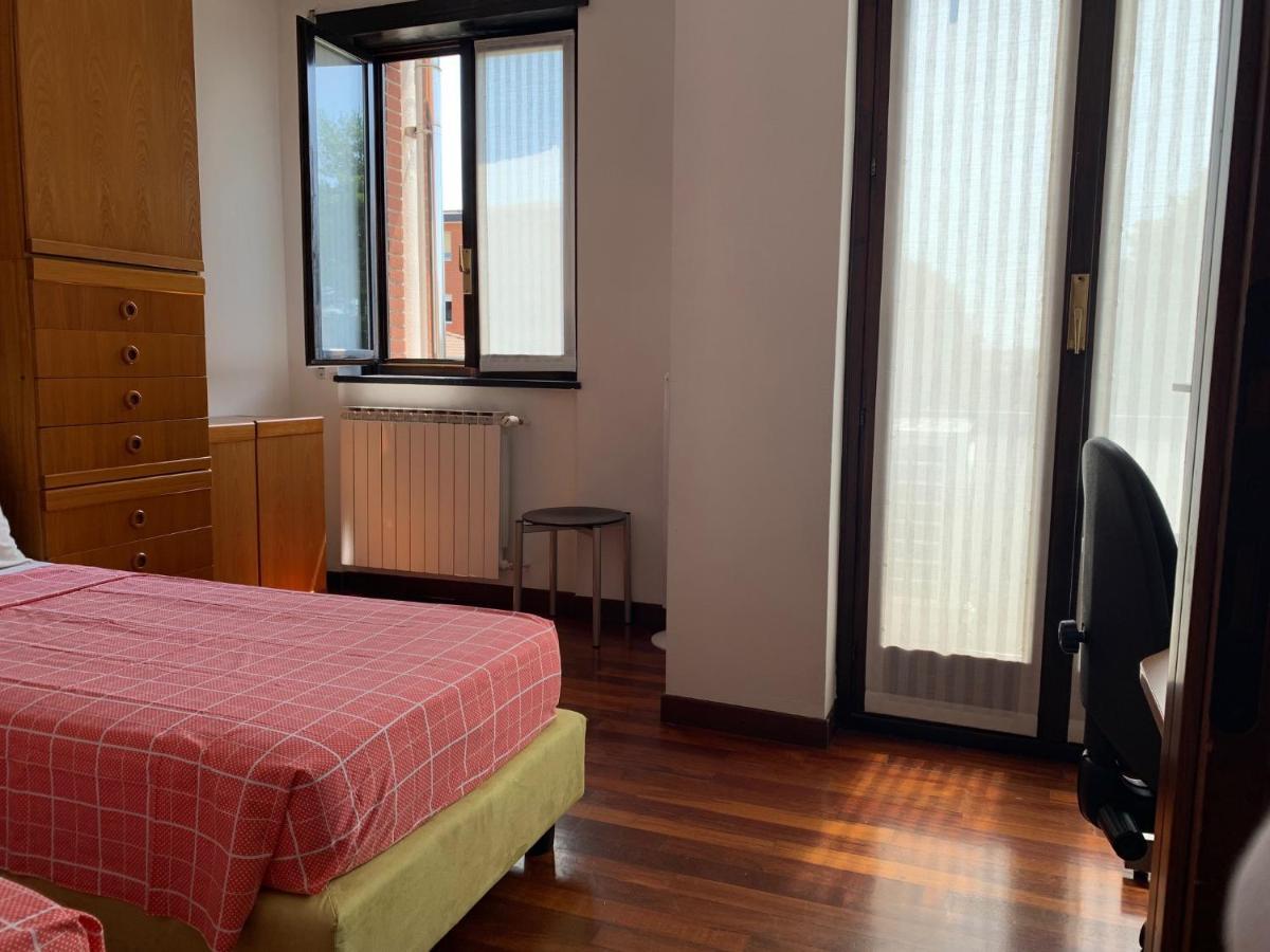 Near Como, Charming Apartment With Fireplace Grandate Eksteriør bilde